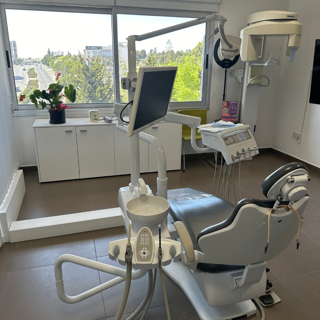 Modern dental treatment room at Dr. Cosma Giannakopoulos' clinic in Paphos
