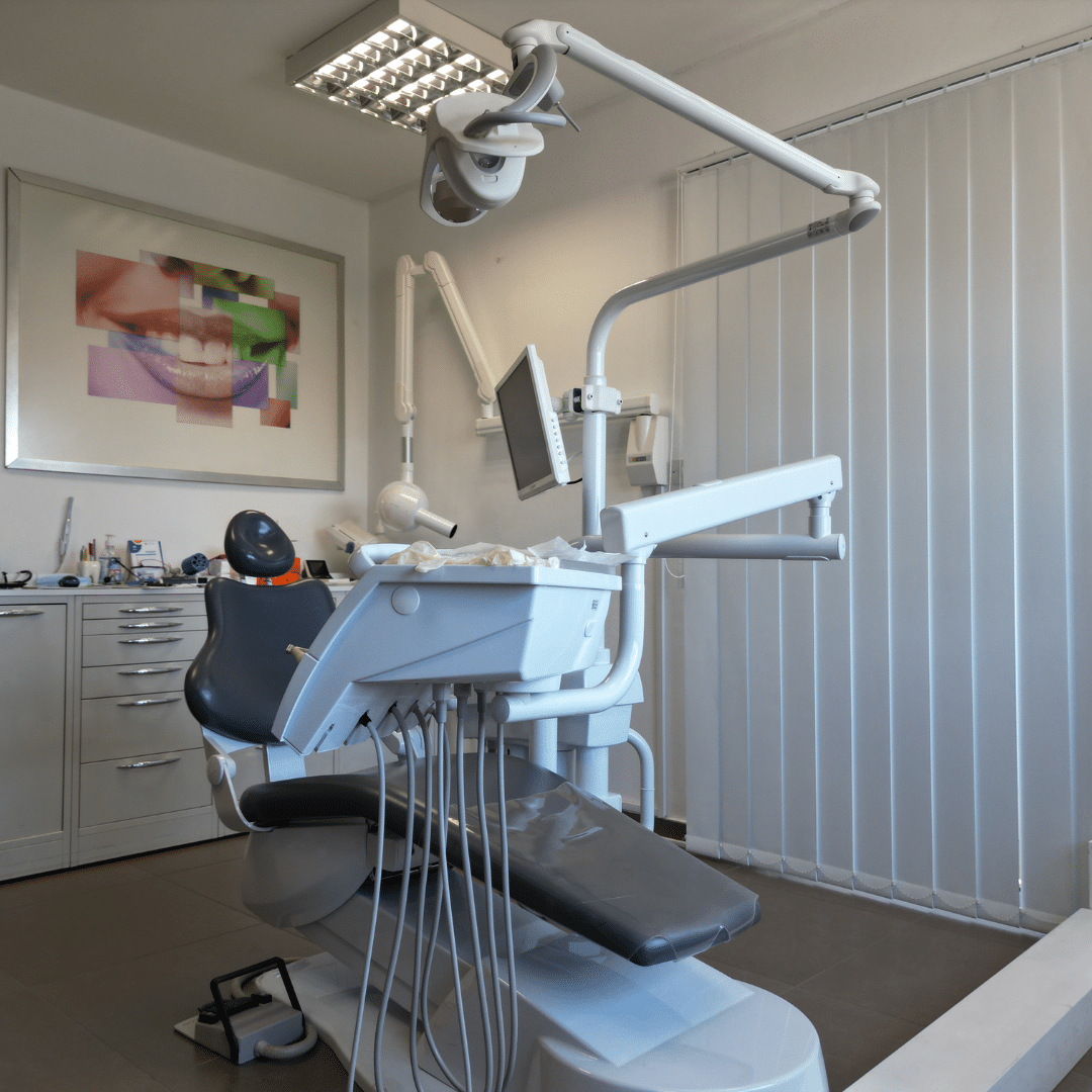 Modern dental treatment room at Dr. Cosma Giannakopoulos' clinic in Paphos