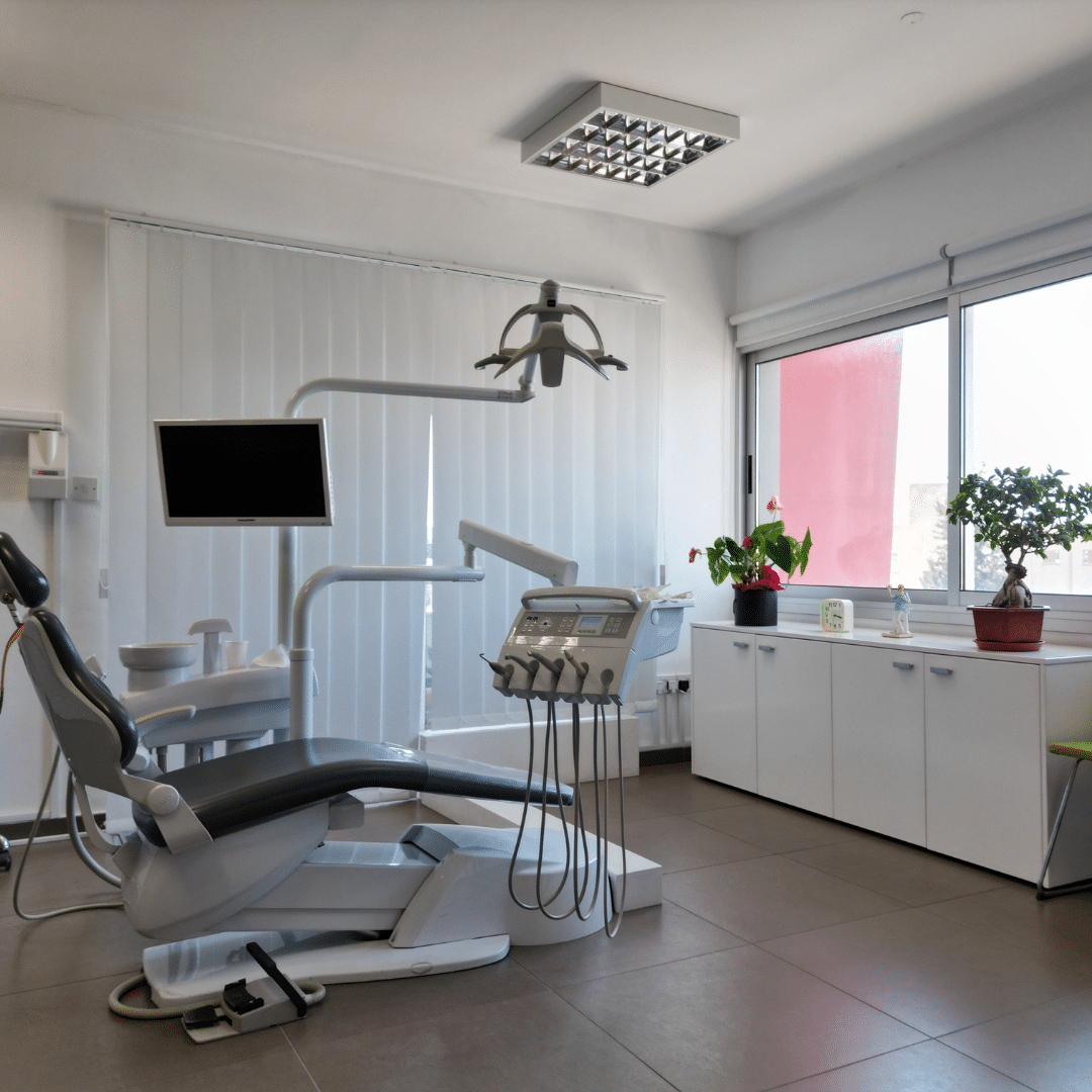 Modern dental treatment room at Dr. Cosma Giannakopoulos' clinic in Paphos